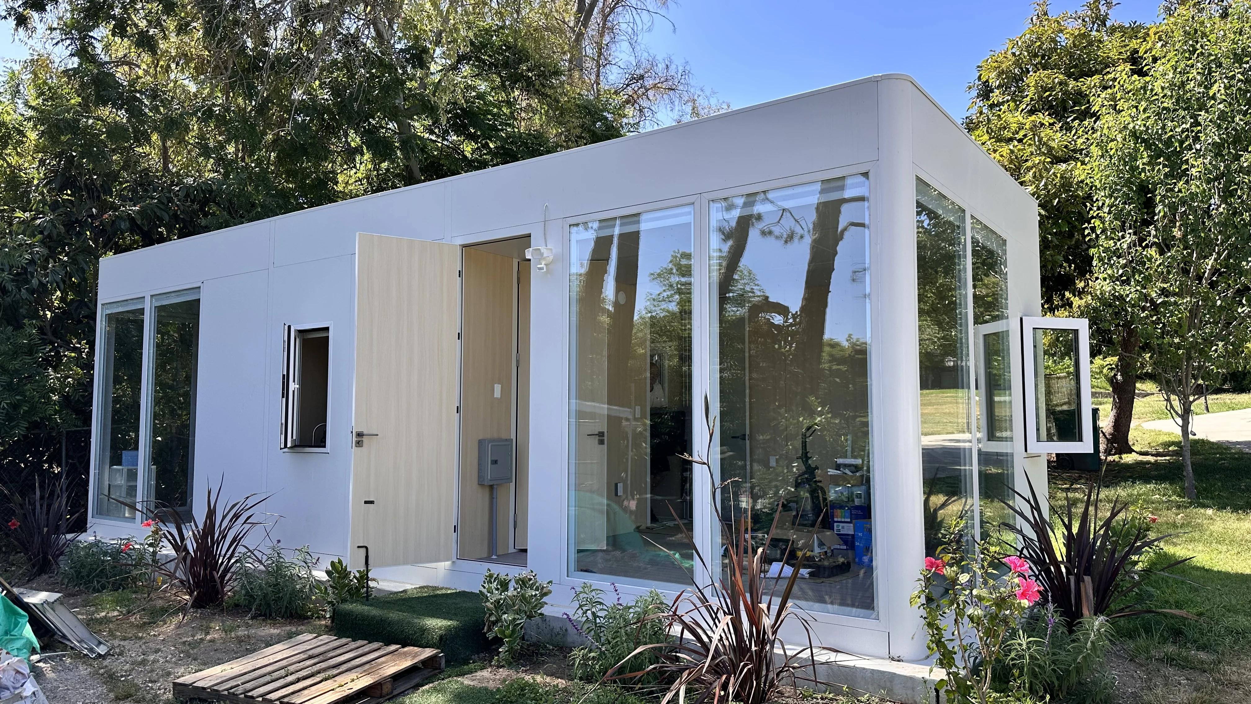 20250523 222155594 IOS